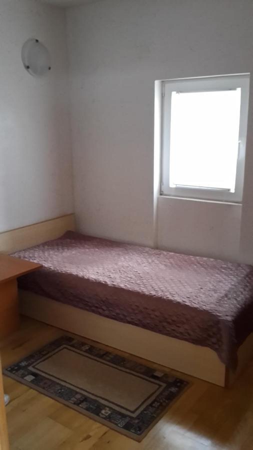 Apartment Vesna *